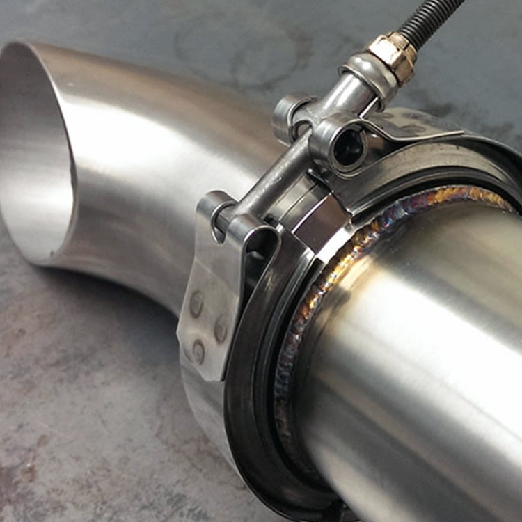 Installed V-band clamp around exhaust joint with black gasket seal