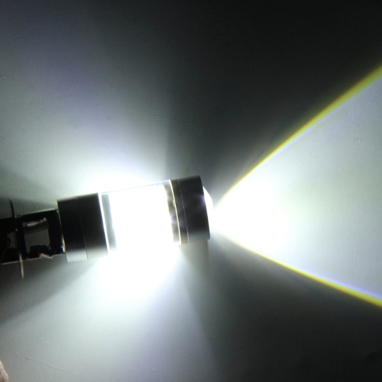 H3 LED fog light beam pattern with bright white illumination