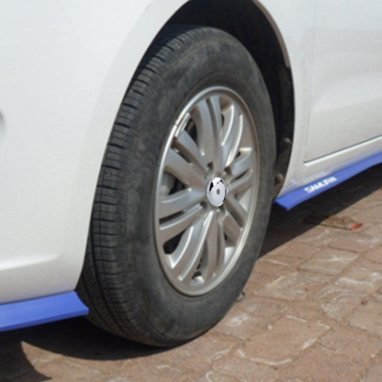 Car wheel with chrome center emblem and polished wheel hub cap detail