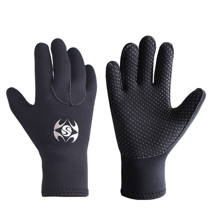 Dark neoprene diving gloves with textured non-slip palm and stitched finger seams