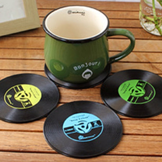 4 PCS Retro Black Vinyl CD Record Drink Coasters Home Table Cup Mat Decor Coffee Drink Placemat Tableware Spinning, Diameter: 10cm, Random Color Delivery, 4 PCS Cup Mat