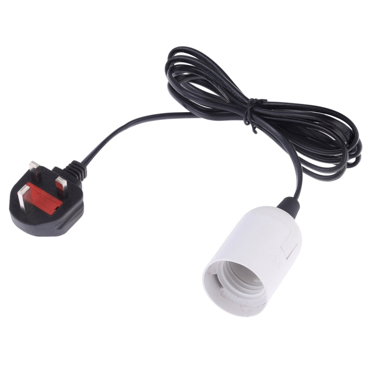 E27 lamp holder with white socket and black UK plug on extension cable