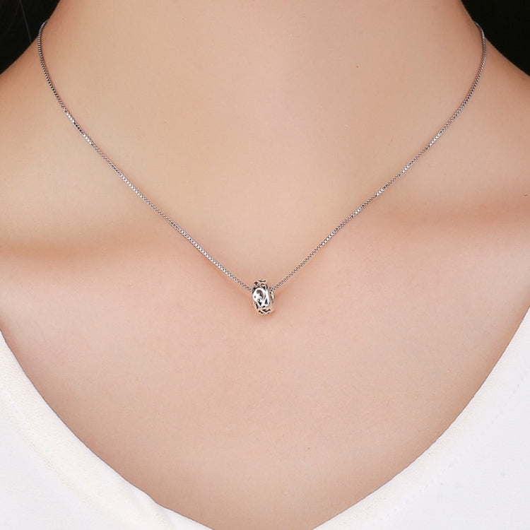 Small heart-shaped S925 silver charm bead with curly grass love motif on chain