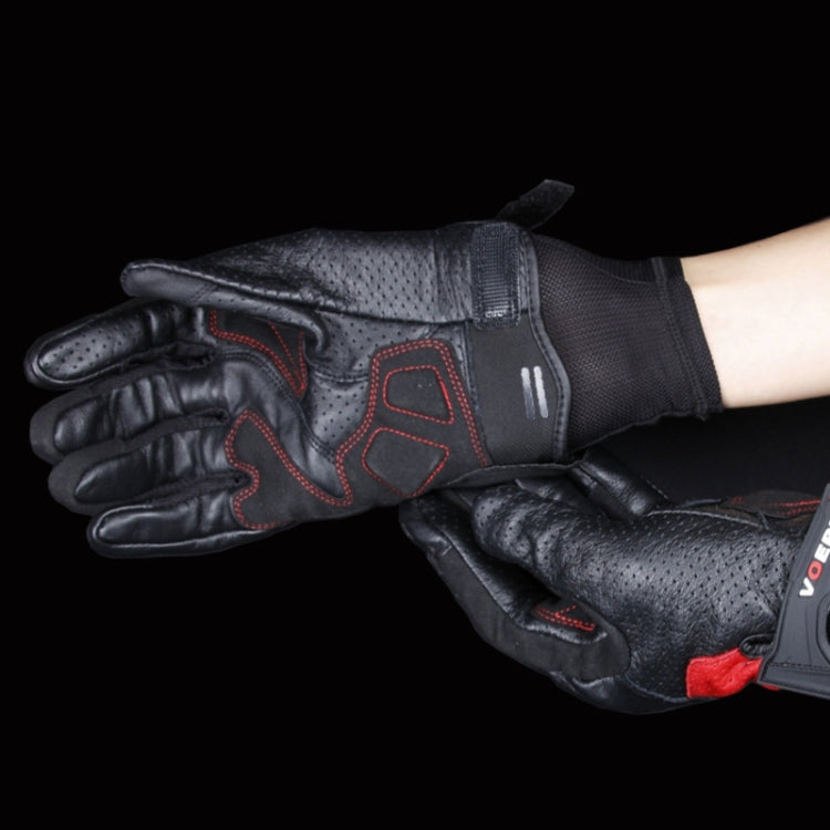 MG1050 cycling gloves, black mesh material with stitched seams and padded knuckles