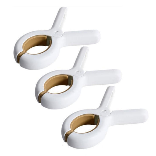 Plastic windproof clothespin hanger clips, white with tan interior jaws