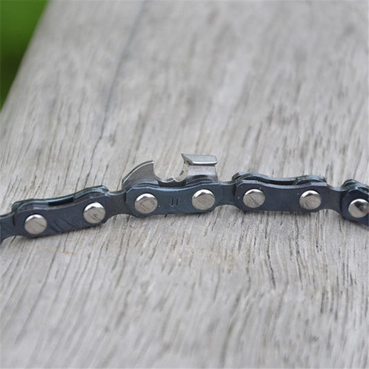 Black 11-teeth wire chain saw with linked steel chain and connector plates