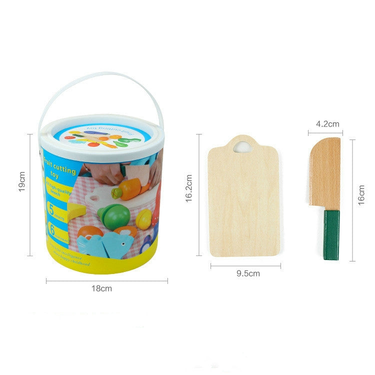 Fruit and vegetable cutting toy set with storage tub and wooden cutting board
