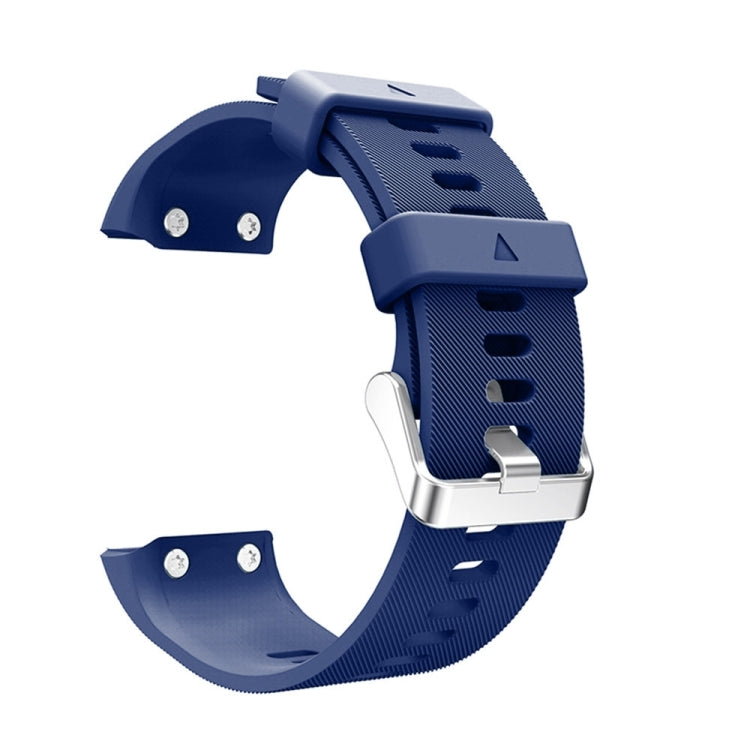 Silicone sport watch band for Garmin Forerunner 35 in blue, band ends and clasp visible