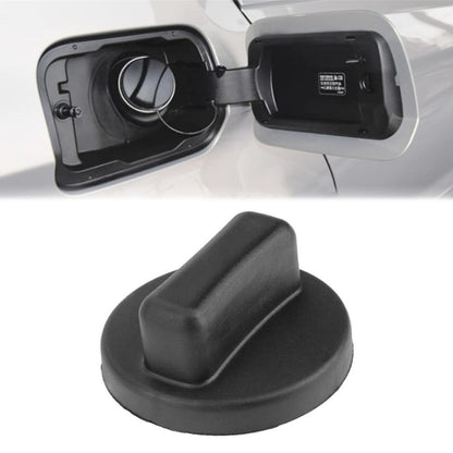 Fuel tank cap with black plastic cover and matching filler opening for Mercedes-Benz vehicles