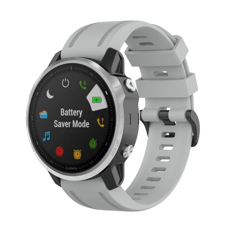 Textured 20mm watch strap, light gray silicone with quick-release plastic button clasp