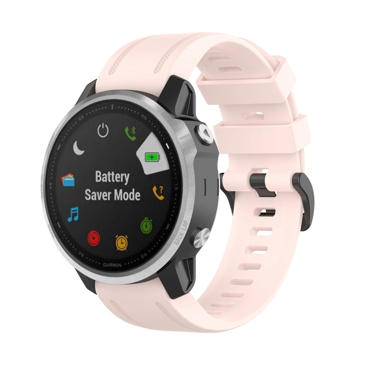 Textured 20mm quick-release watch strap with plastic button, light pink silicone band