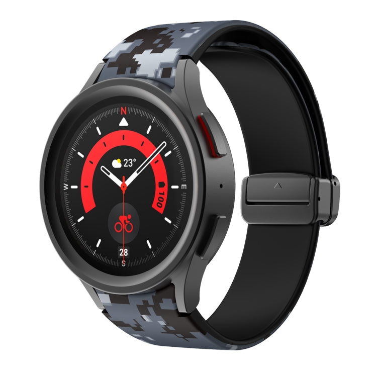 Printed silicone watch band with pixel camouflage pattern and magnetic clasp, for smartwatch