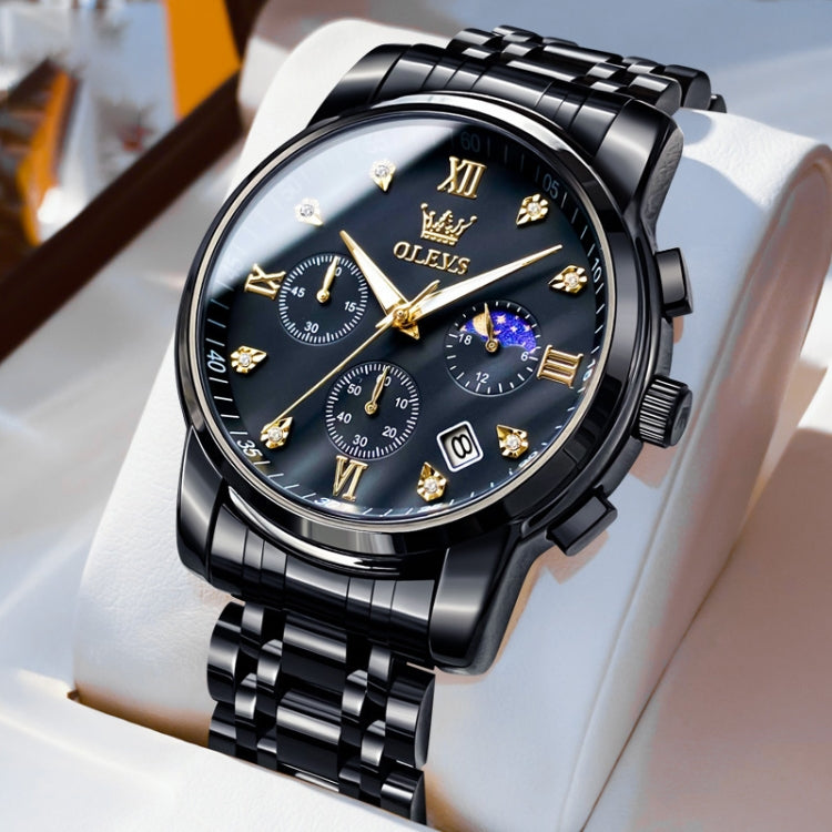 Men's multifunction quartz wristwatch with dark blue dial and silver-toned bracelet