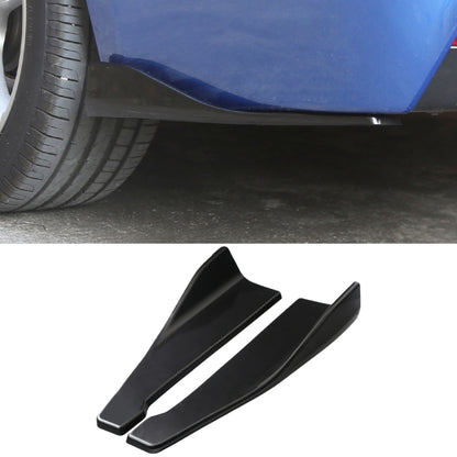Rear corner protection plate, black trim for the rear wheel area on a car