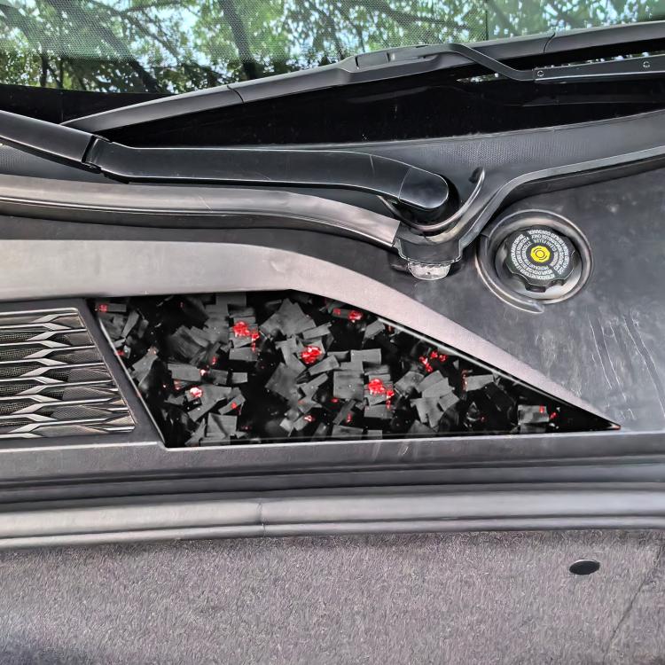 EDA008204101A_2.jpg@179497685c46e031f4658f5ea684596d