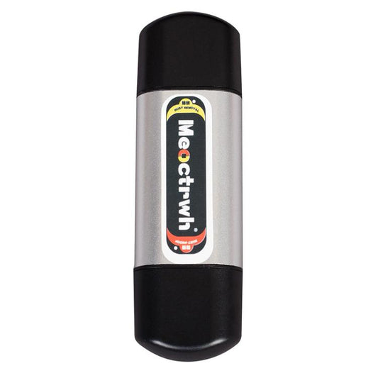 Guitar string derusting brush pen with black cap and silver barrel