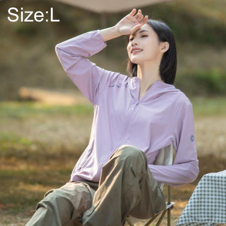 Women’s lightweight hooded sun protection jacket in light lilac, zip front
