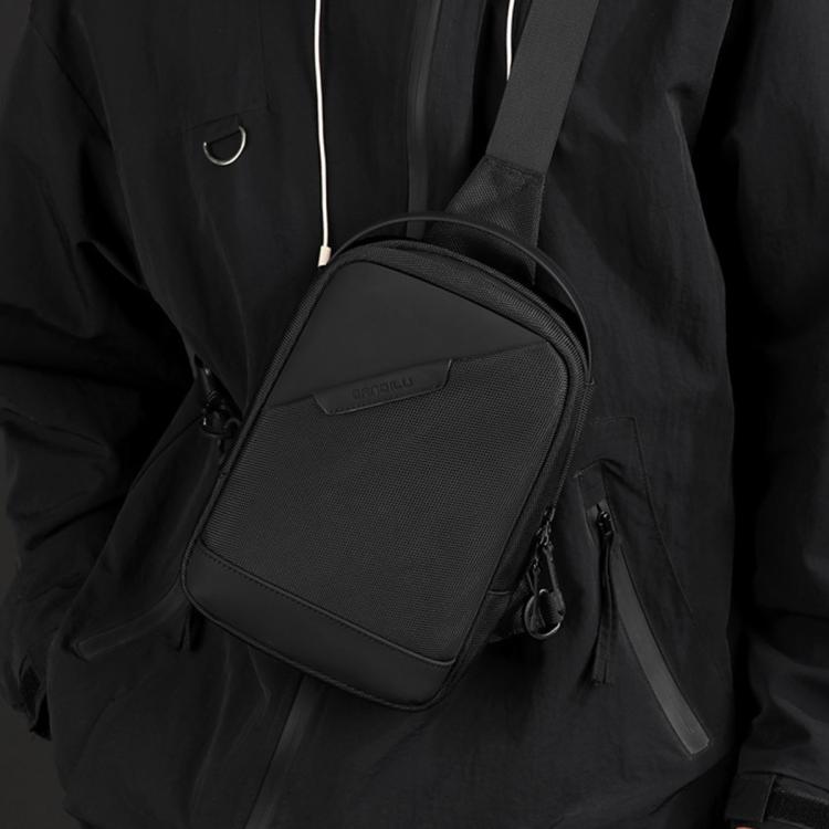 WEIXIER men crossbody bag in black, worn crossbody with zip front pocket