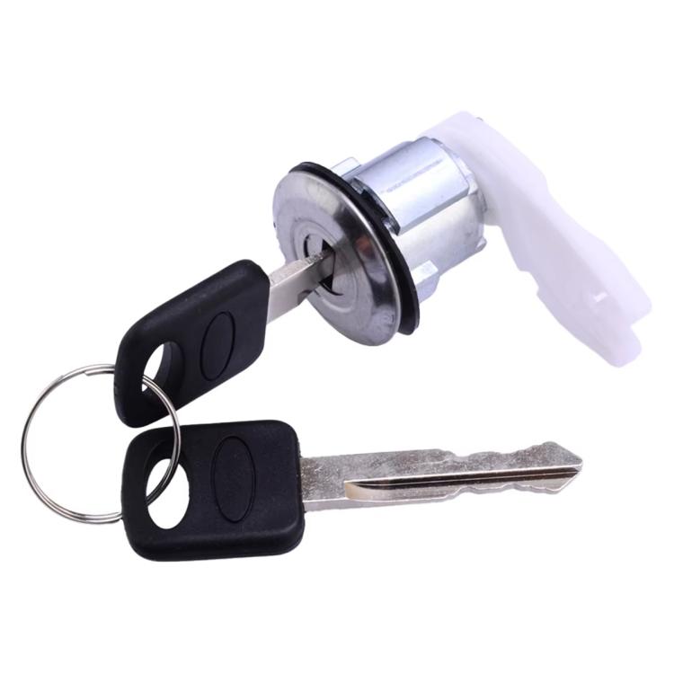 Door lock cylinder with two keys and key ring, chrome cylinder and black key blanks