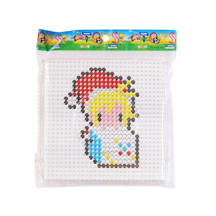 Christmas fuse bead craft template featuring a bear face with red and white accents
