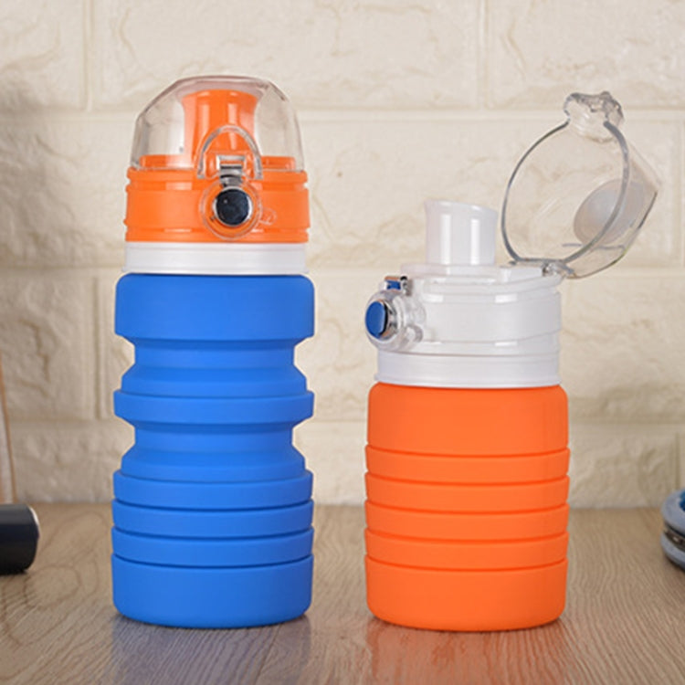 Foldable silicone telescopic drinking bottles: blue with orange top, orange with white top