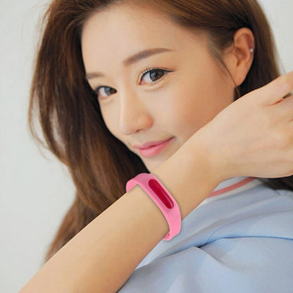 HC5666_7.jpg@d134d124688a0d625dcf19f39a0ca95f