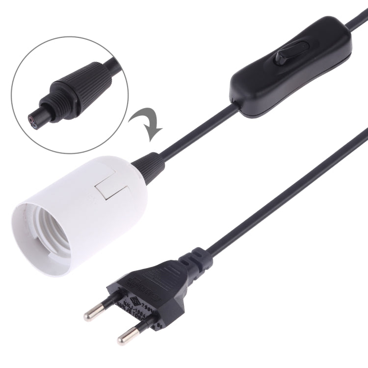 White E27 lamp holder with inline switch, EU-style plug and extension cable detail