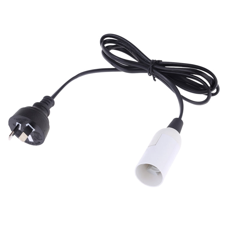 E14 lamp holder extension cable with white holder, black cord, plug with ground pin