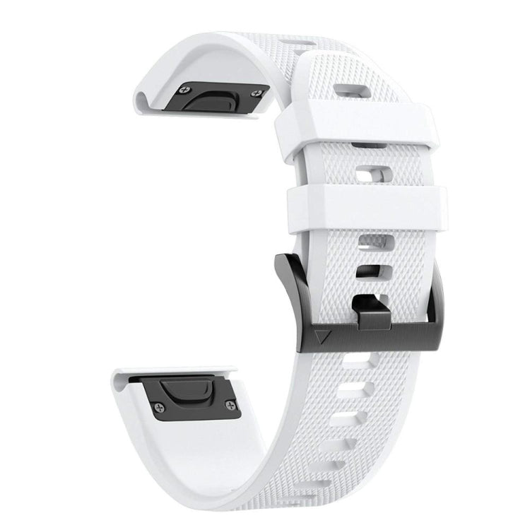 22mm silicone watch strap in white with textured band and light-gray buckle hardware