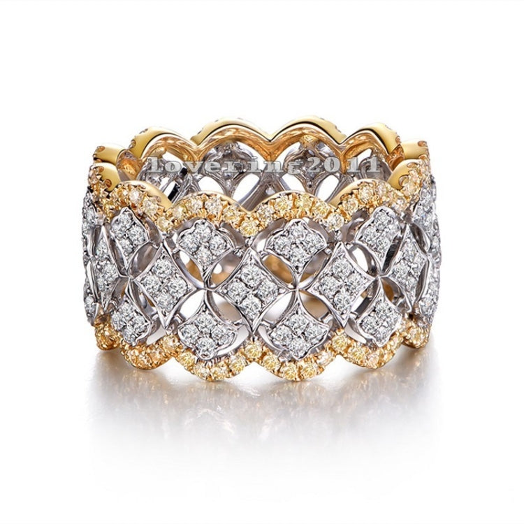 Two-tone diamond-set wedding ring with scalloped lattice band