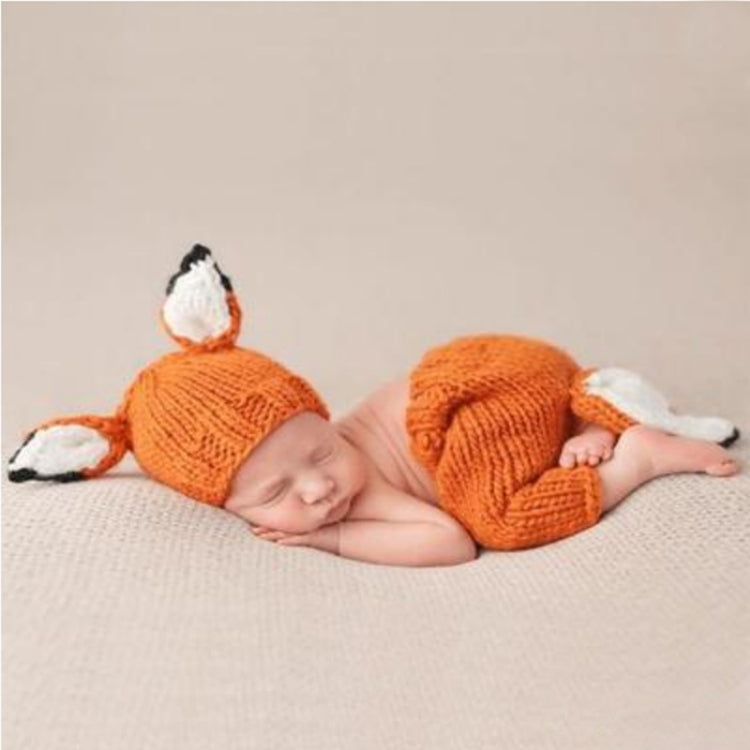 Orange knit fox beanie and pants set for babies, cartoon ear accents