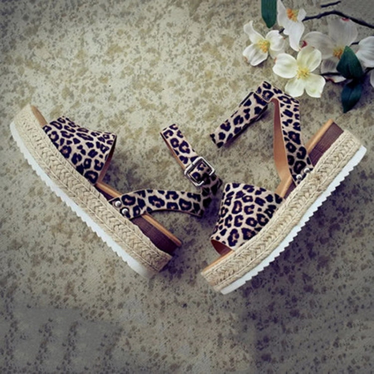 Women’s one-button buckle platform espadrille sandals, purple leopard print with cross-strap design
