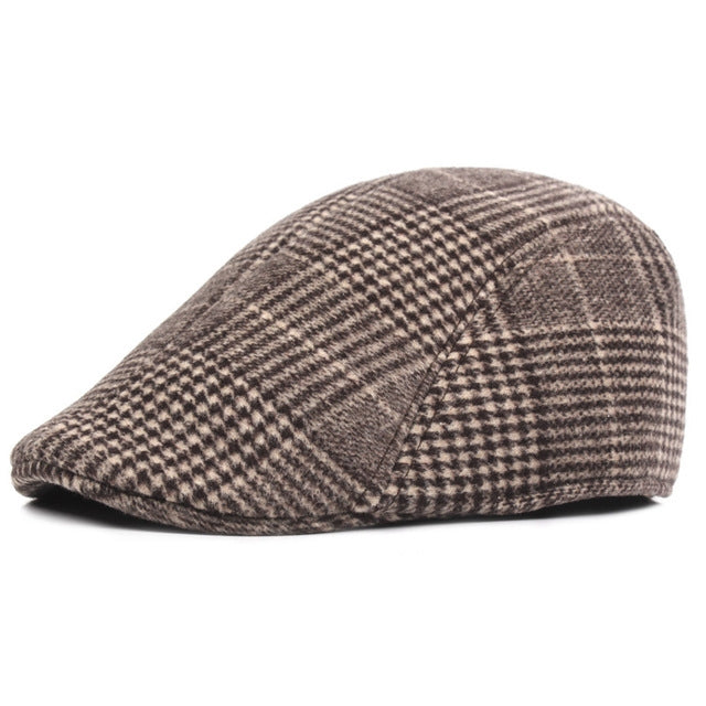 Coffee-brown flat cap with tight lattice plaid pattern and curved brim