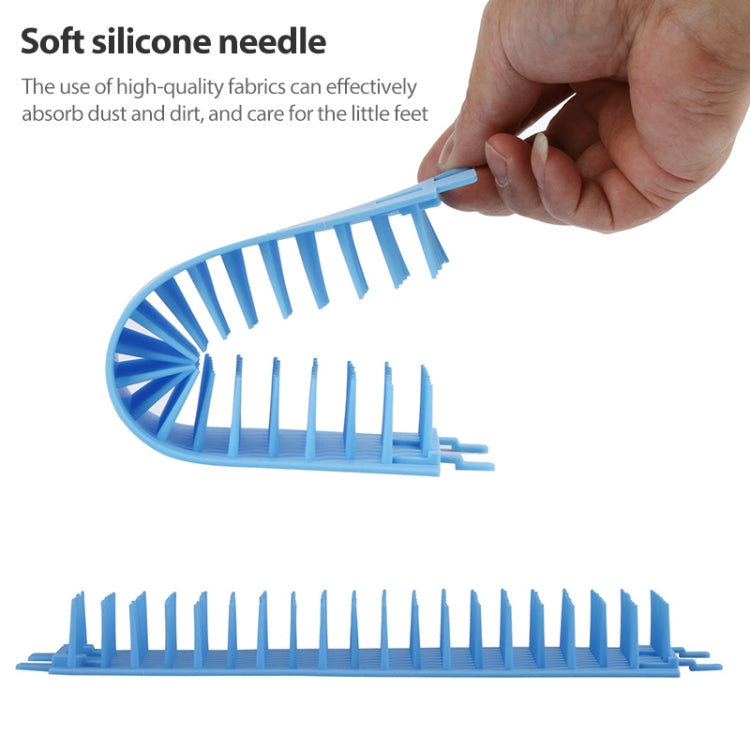Portable pet foot-washing cup with soft silicone bristle brush