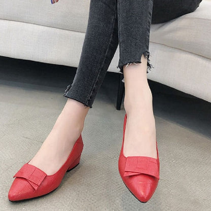 Women’s red cowhide mid-heel shoes with square toe and low block heel