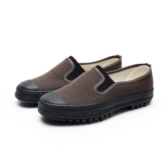Men's slip-on work shoes in brown textured fabric, elastic side gore, rugged rubber sole