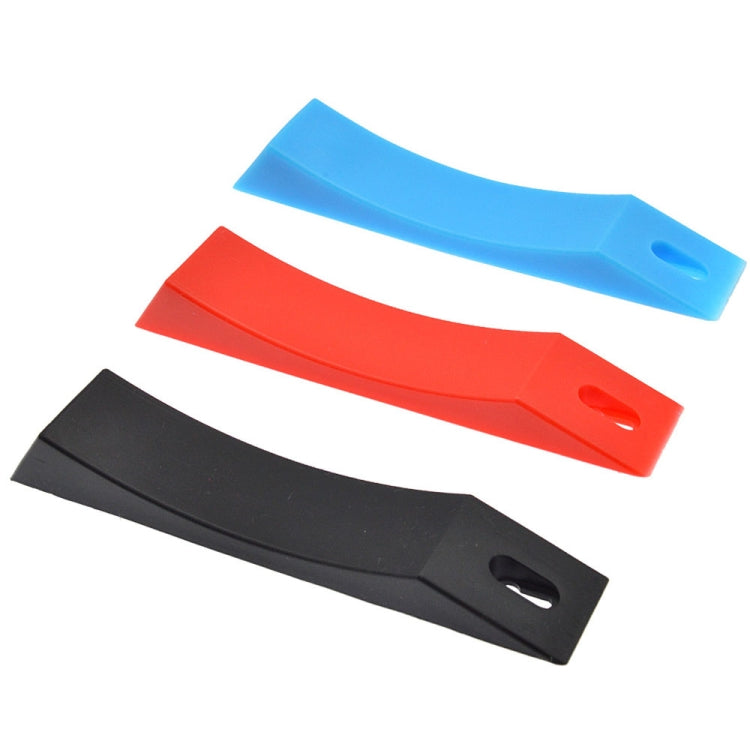 Set of barbell protective gaskets in black, red, and blue silicone