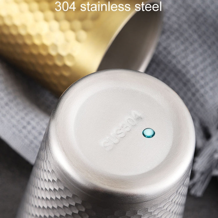 Silver hammered stainless steel double-layer mug, base close-up
