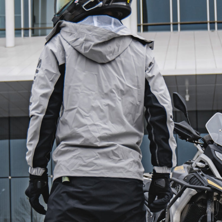 Outdoor motorcycle raincoat suit in light gray with full hood and long sleeves