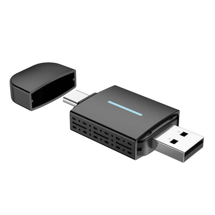 Car wireless CarPlay/Android adapter box with USB plug and blue indicator light