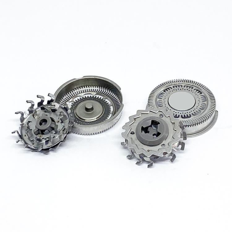 Replacement shaver heads with two circular foils and exposed inner gear components
