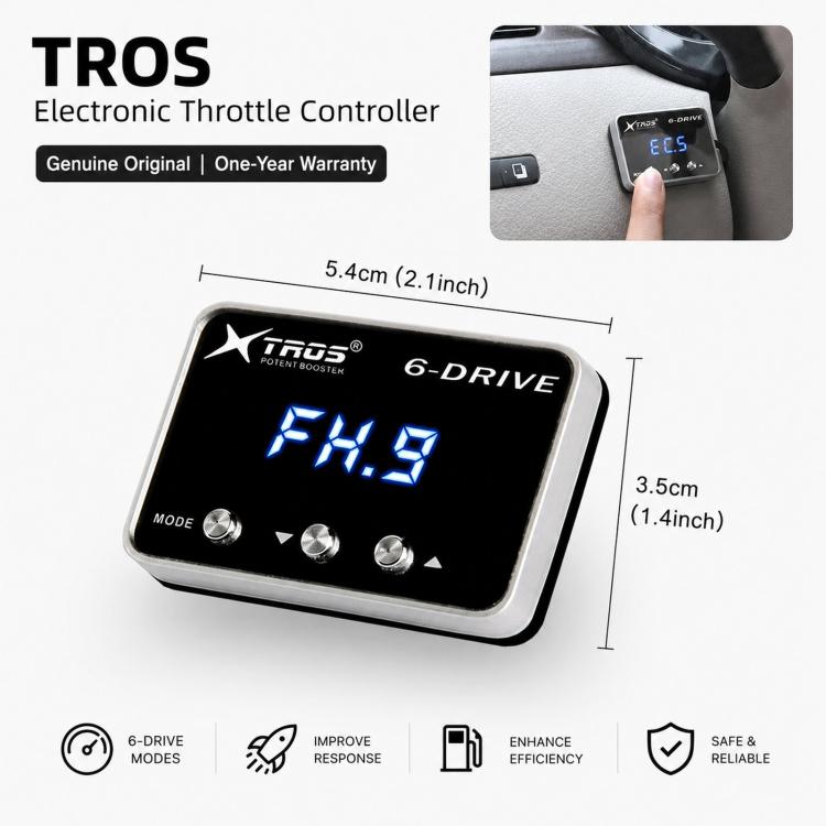 Electronic throttle controller with blue FX.9 display, compact rectangular design and three knobs