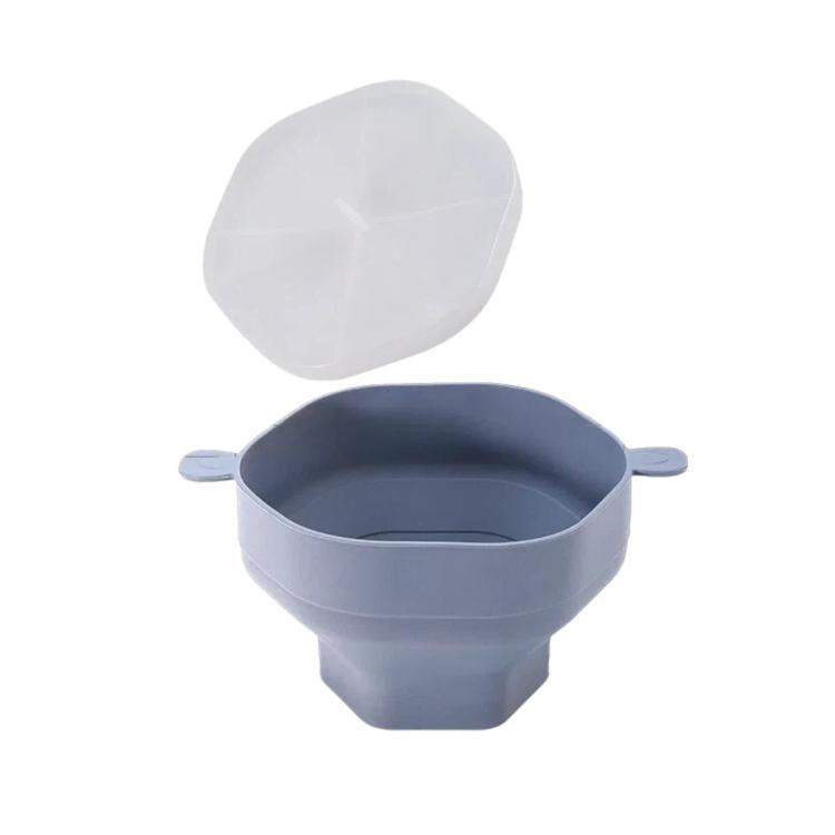 Gray collapsible microwave popcorn popper bowl with clear lid