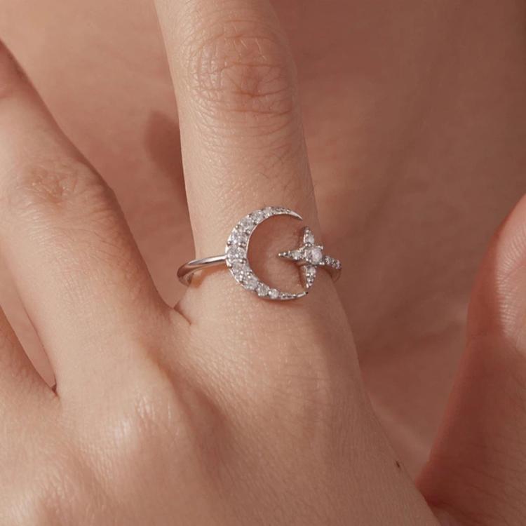S925 Sterling Silver Adjustable Opening Ring with Moissanite and Star Pattern