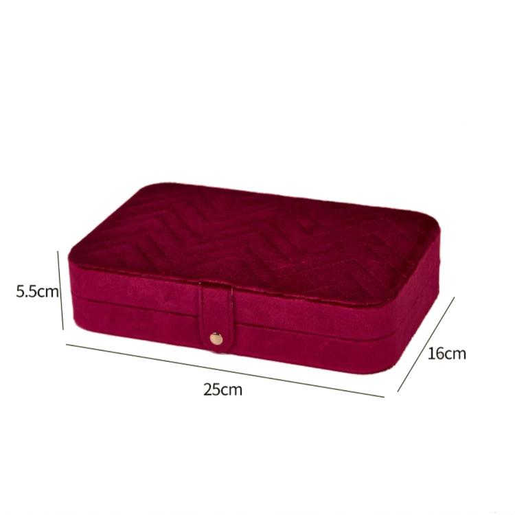 Dark red velvet jewelry box, closed design with 25 x 16 x 5.5 cm dimensions
