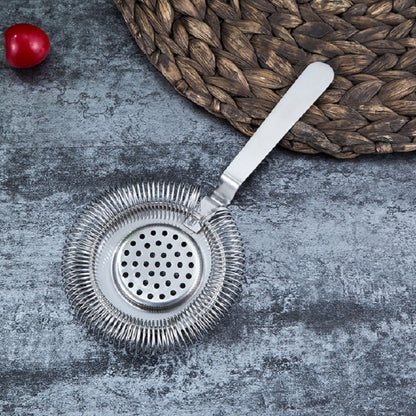Stainless steel bartender ice strainer with spiral mesh and long handle, silver finish